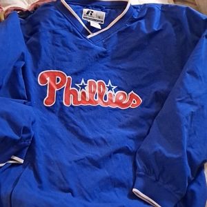 Phillies pullover